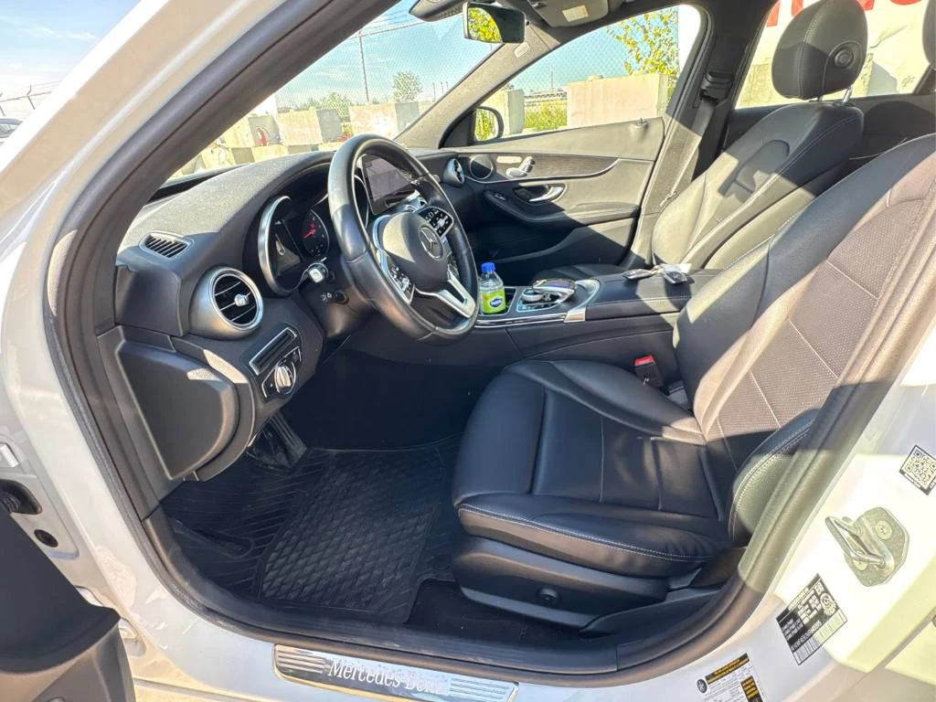 Mercedes-Benz C 300 * CARFAX* ОПЦИЯ ЗА ФИНАНСИРАНЕ* , снимка 6 - Автомобили и джипове - 56073750