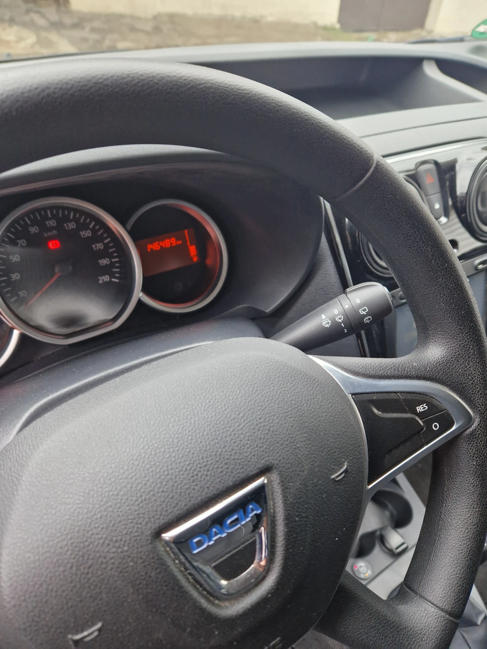 Dacia Dokker 1.6  Газ-бензин , камере, снимка 5 - Автомобили и джипове - 56234285
