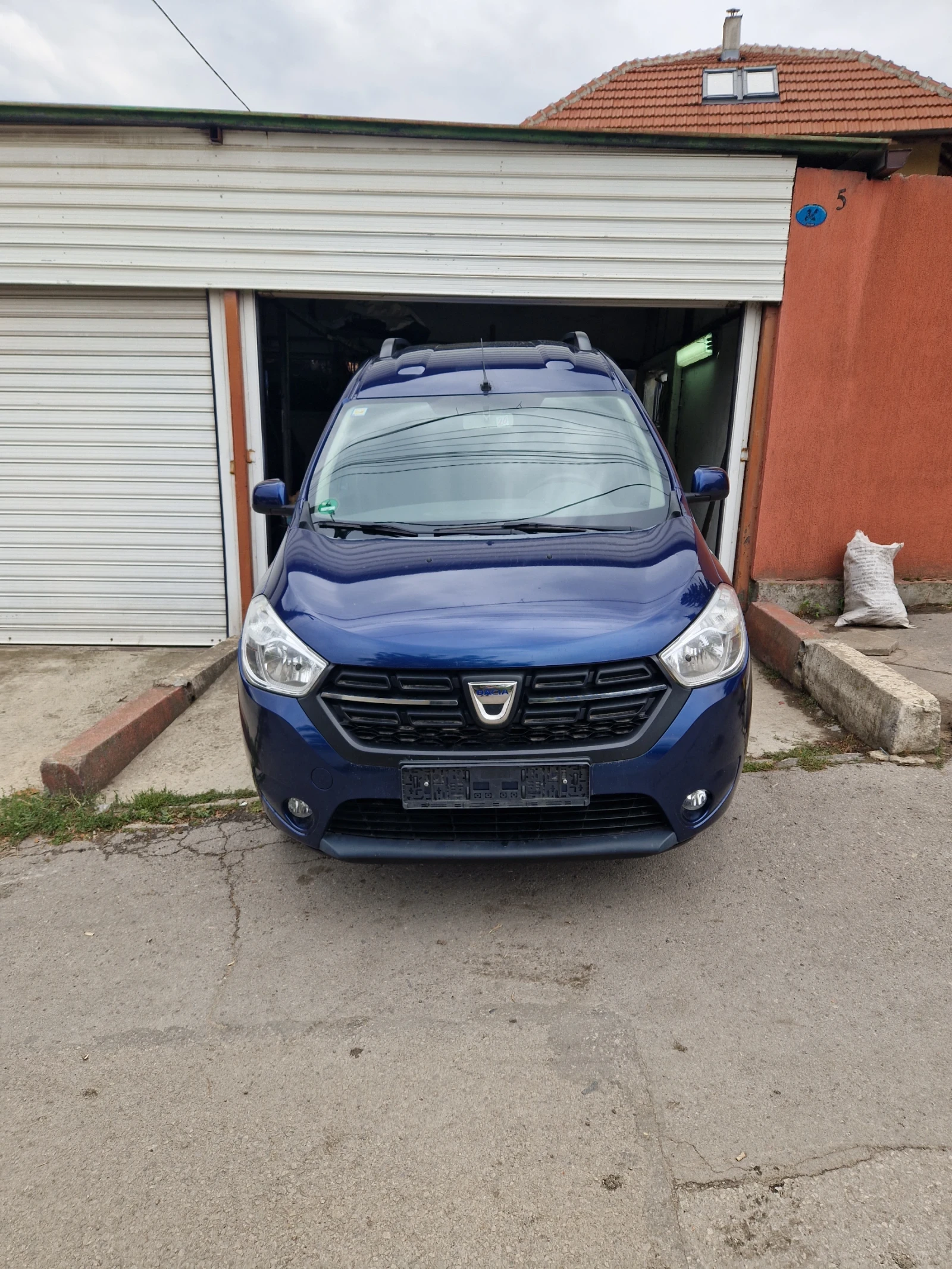 Dacia Dokker 1.6  Газ-бензин , камере