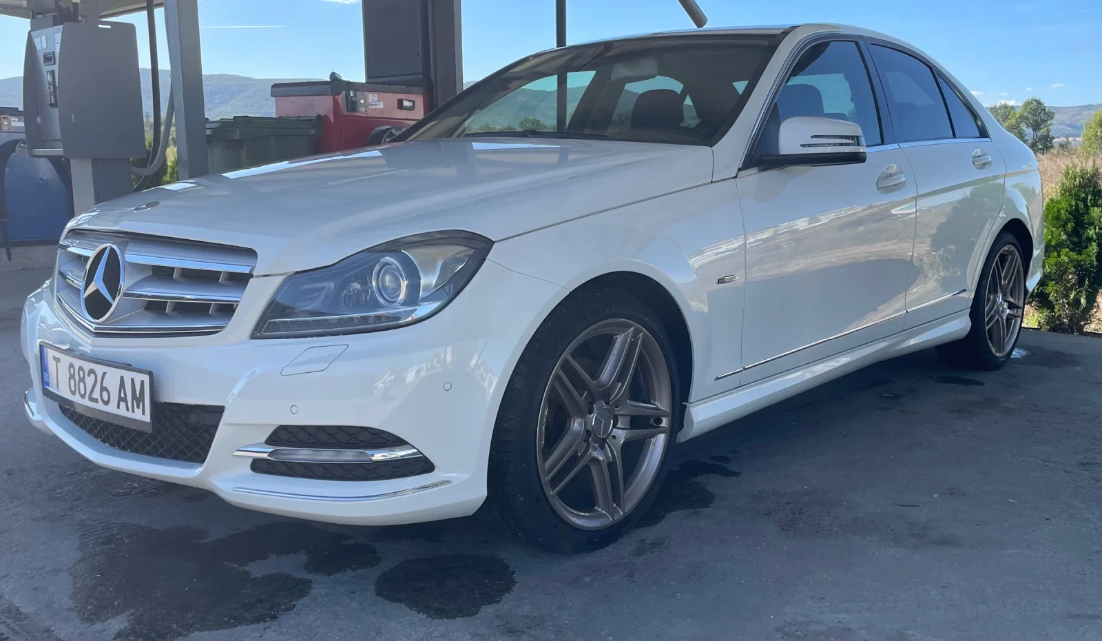 Mercedes-Benz C 180, снимка 3 - Автомобили и джипове - 56337970