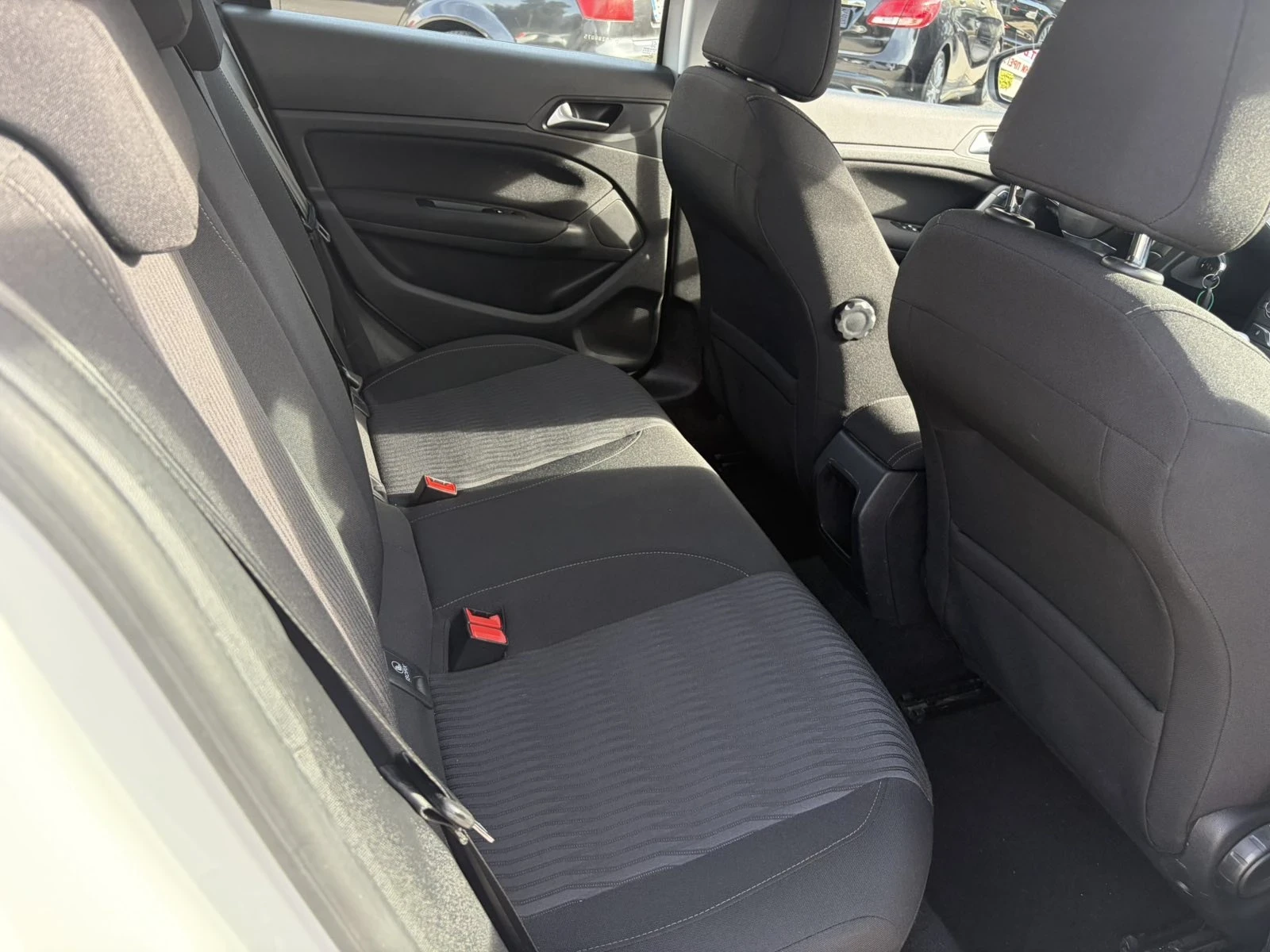 Peugeot 308 1.6HDi | Mobile.bg � ����������� 14