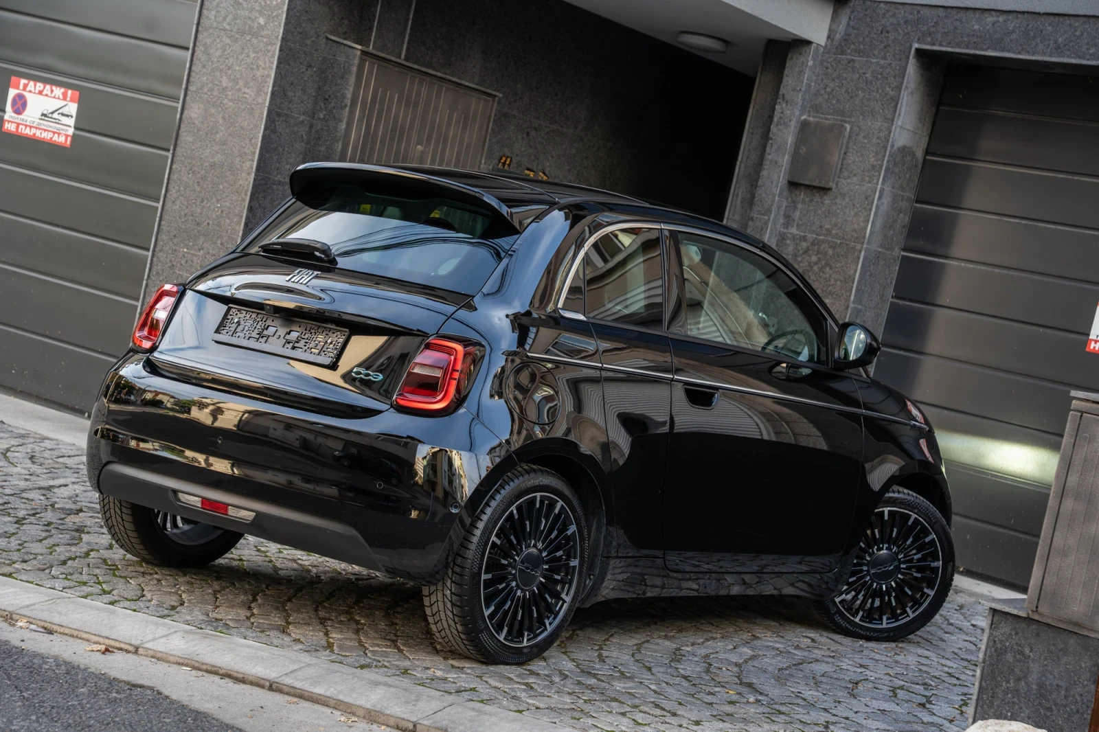 Fiat 500e La Prima 42Kwh, снимка 7 - Автомобили и джипове - 56552658