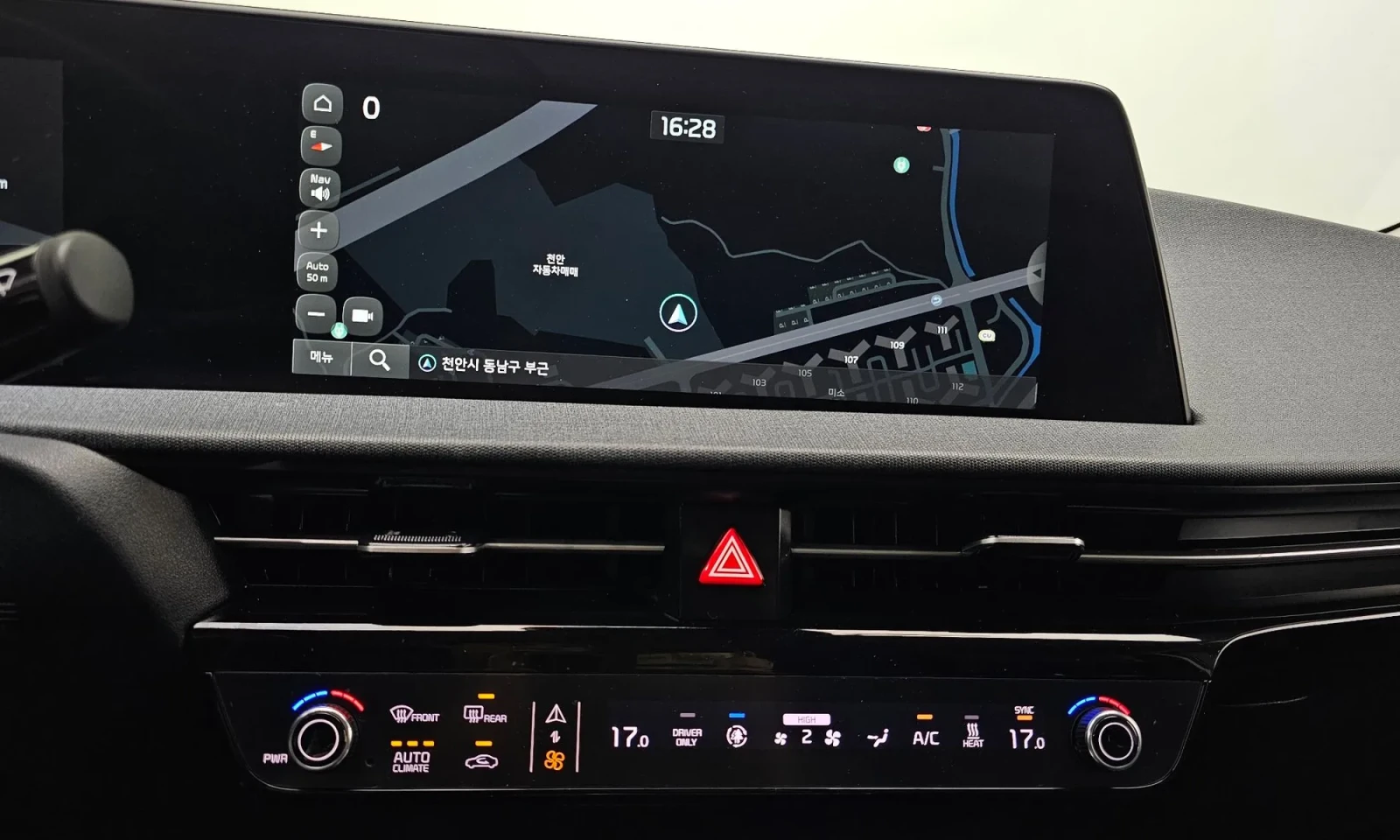 Kia EV6, снимка 10 - Автомобили и джипове - 56747626