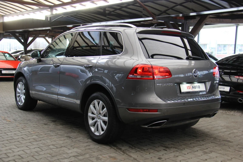 VW Touareg 4.2TDI V8/Обдухване/4Motion, снимка 6 - Автомобили и джипове - 46773328