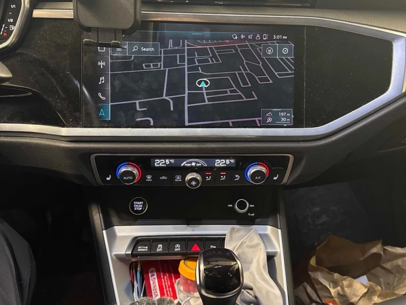 Audi Q3 2022 Progressiv * CARFAX * БЕЗ ПЪРВОНАЧАЛНА ВНОСКА, снимка 9 - Автомобили и джипове - 52852131