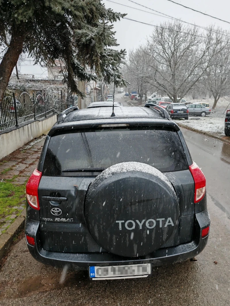 Toyota Rav4, снимка 4 - Автомобили и джипове - 53396298
