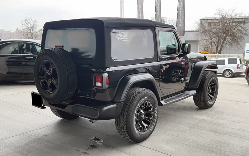 Jeep Wrangler Sport 3.6 V6, снимка 4 - Автомобили и джипове - 53443996