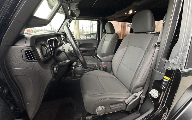 Jeep Wrangler Sport 3.6 V6, снимка 6 - Автомобили и джипове - 53443996