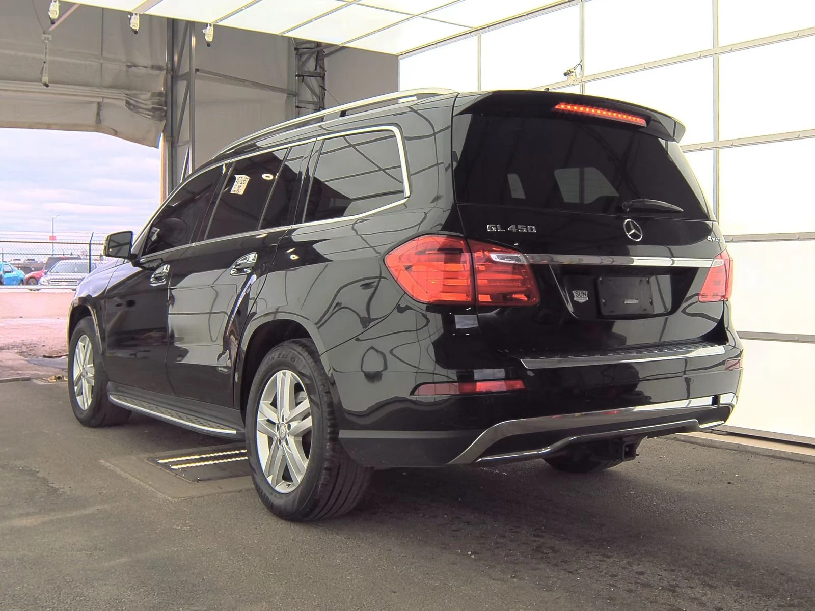 Mercedes-Benz GL 450 ПОДГРЕВ/ОБДУХВАНЕ/КЕЙЛЕС/СЛЕДЕНЕ НА ЛЕНТИ/360 CAM - изображение 6