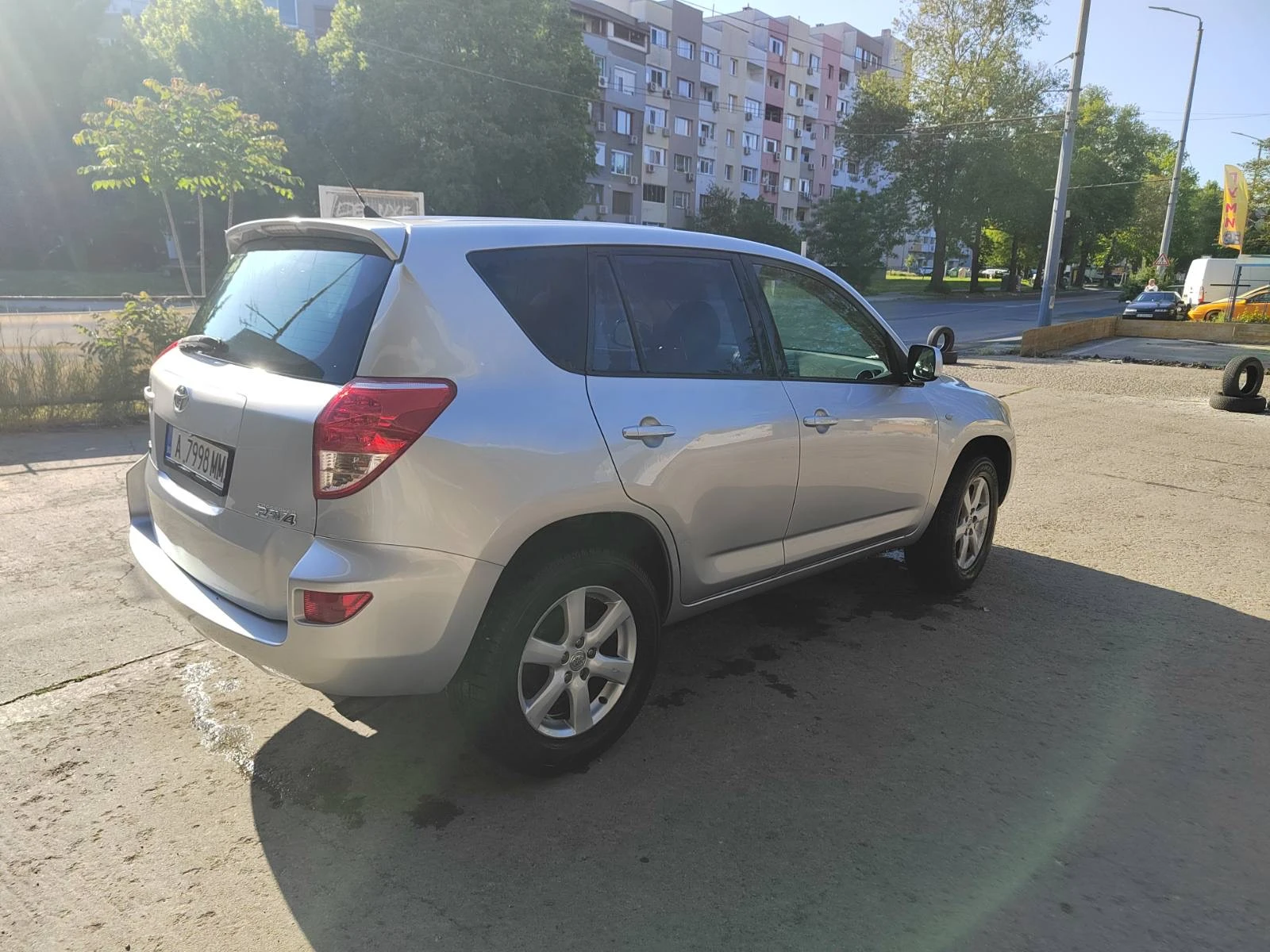 Toyota Rav4  - изображение 7