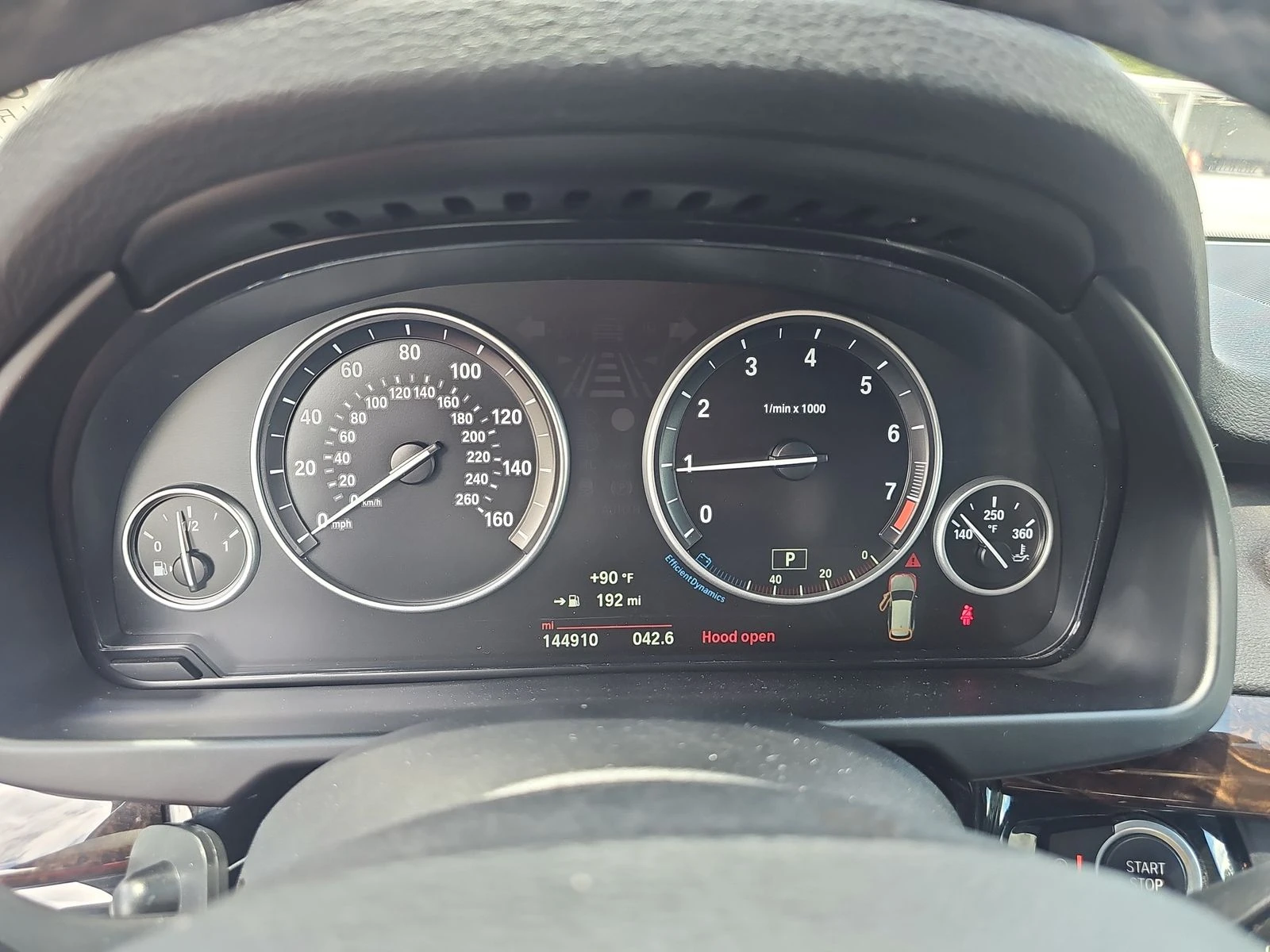 BMW X5 xDrive35i Подгрев* Камера* CarPlay* Пано* Keyless  - изображение 10