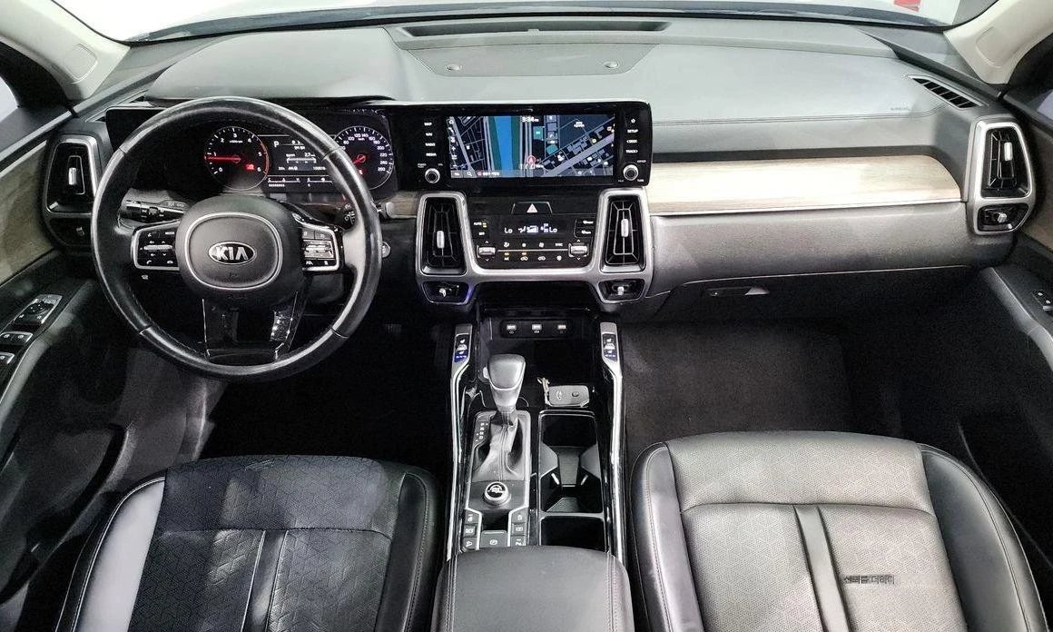 Kia Sorento Diesel 2.2 2WD * НАЙ-ДОБРА ЦЕНА В БЪЛГАРИЯ*  - изображение 7