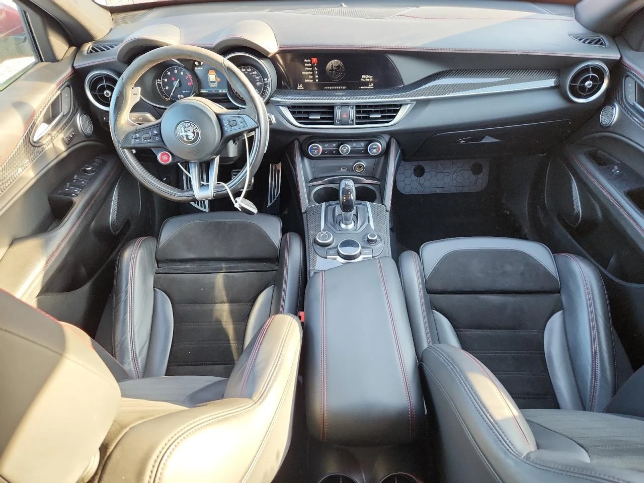 Alfa Romeo Stelvio QUADRIFOGLIO 2.9L V6 505кс - изображение 8