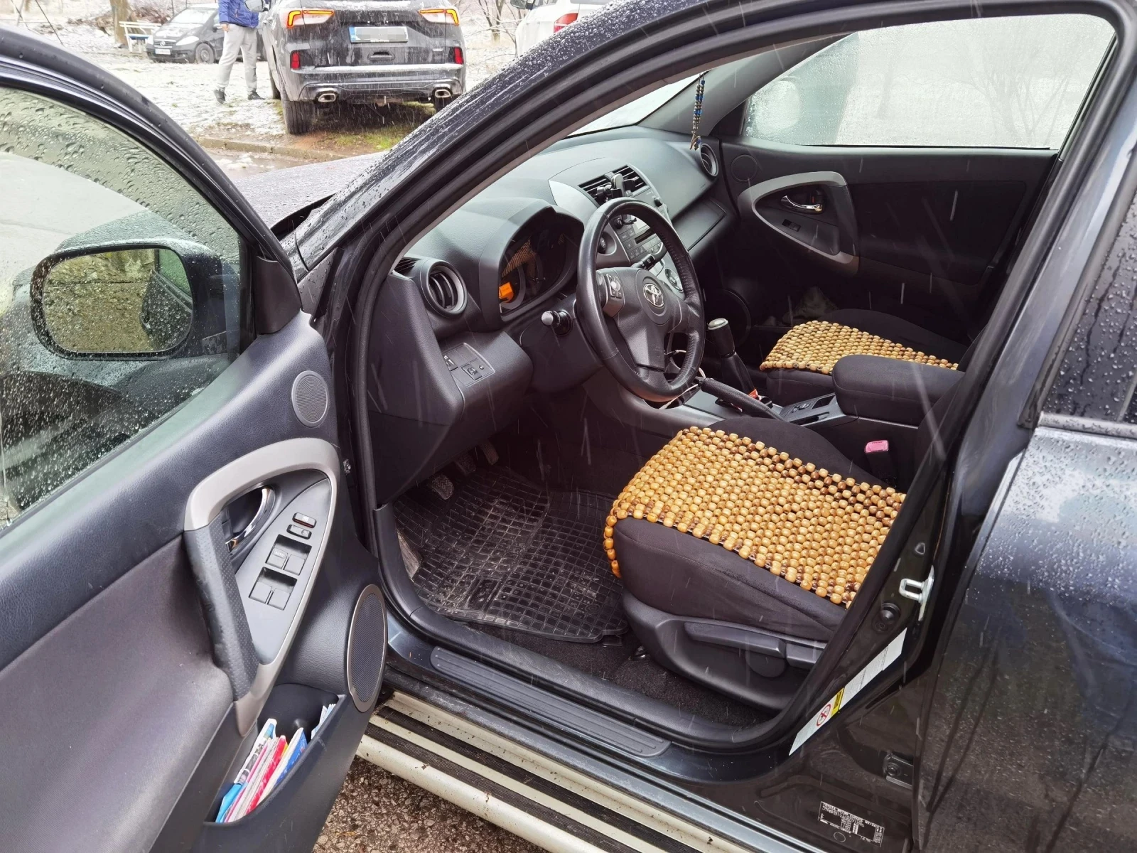 Toyota Rav4 | Mobile.bg � ����������� 12