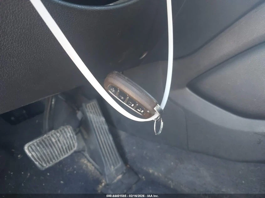 Hyundai Tucson 2.0l Sel Plus, снимка 11 - Автомобили и джипове - 54307013