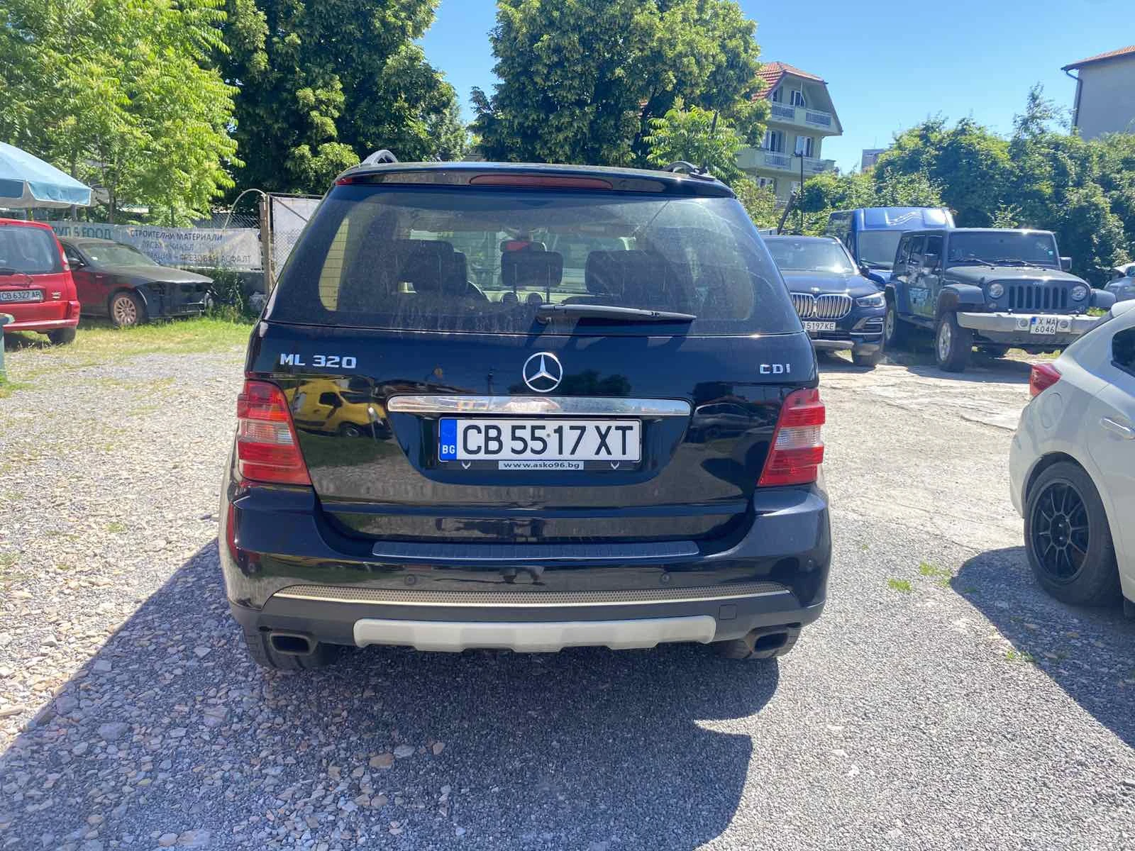 Mercedes-Benz ML 320, снимка 2 - Автомобили и джипове - 54917238