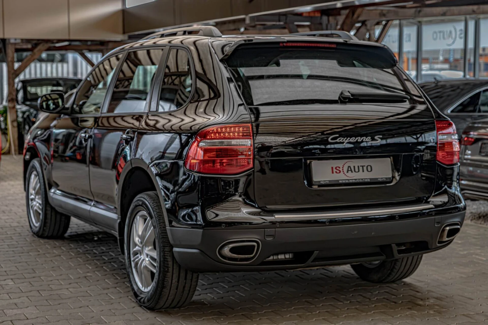 Porsche Cayenne 4.8 V8 S/PDCC/PDLS/Bose/Carbon/PDC/PCM/ISOFIX, снимка 5 - Автомобили и джипове - 55180264