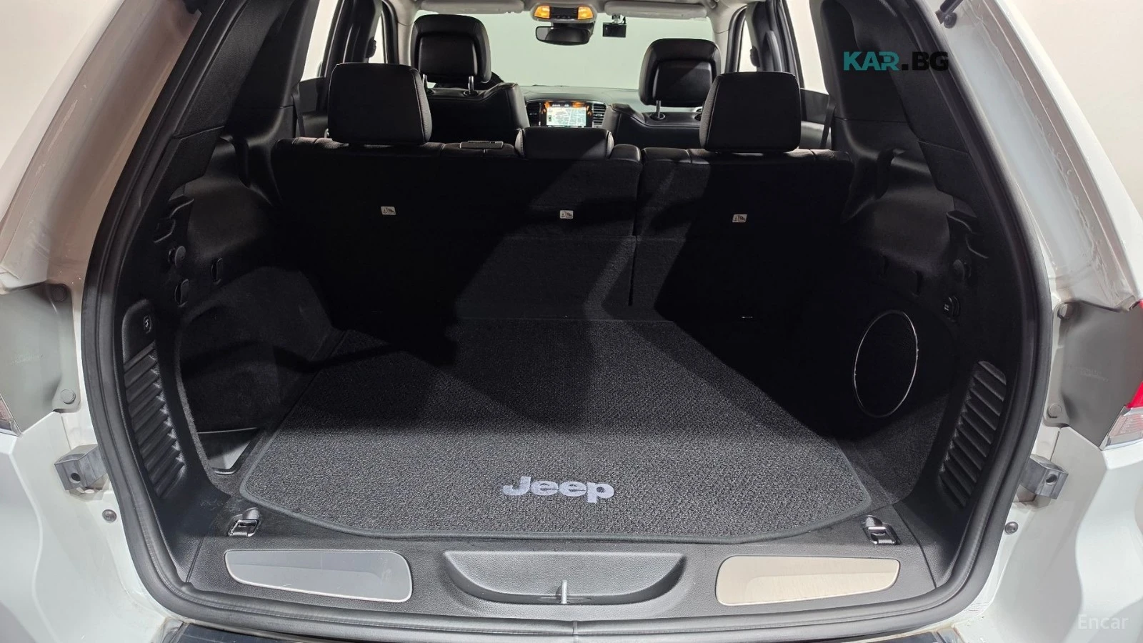 Jeep Grand cherokee SUMMIT* 3.6* 8ZF* DISTRONIC КАМЕРА* ОБДУХВАНЕ* , снимка 15 - Автомобили и джипове - 55978660