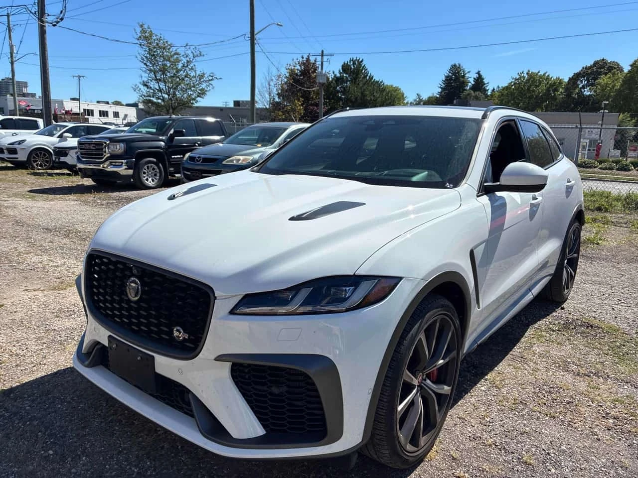 Jaguar F-PACE  P550 SVR / CARFAX / HUD / DISTRONIC / 360 , снимка 4 - Автомобили и джипове - 56310581