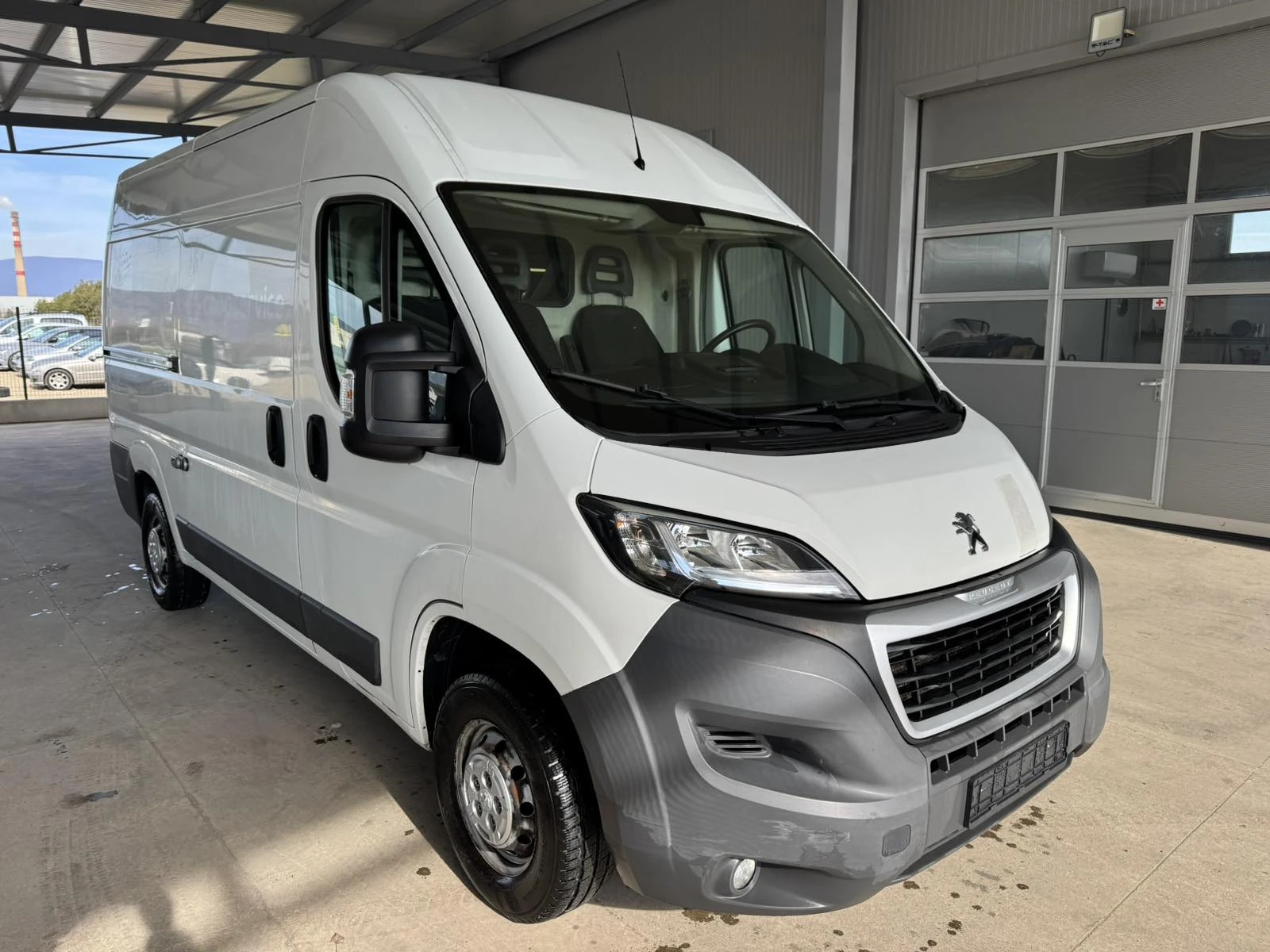 Peugeot Boxer 2.0* 110ps* 6ск* КЛИМАТИК* ПАРКТРОНИК, снимка 7 - Бусове и автобуси - 53799041