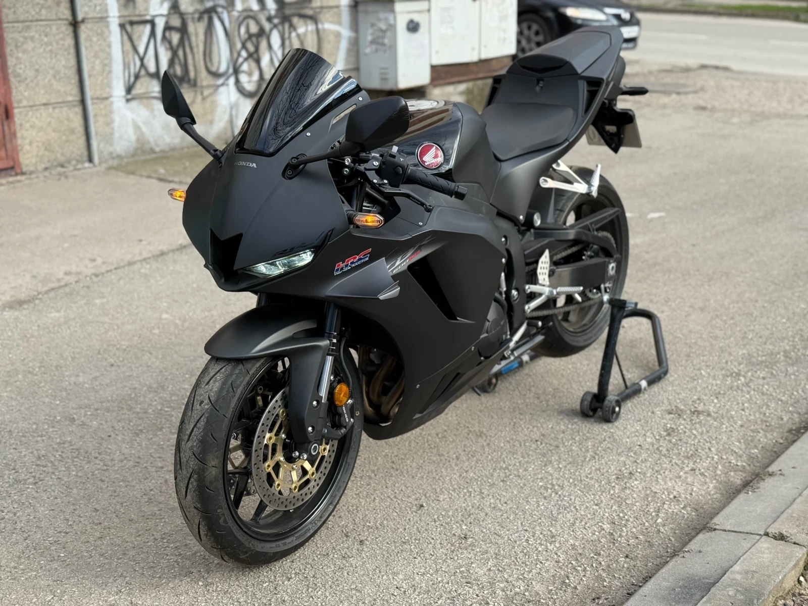 Honda Cbr 600RR HRC  - изображение 3