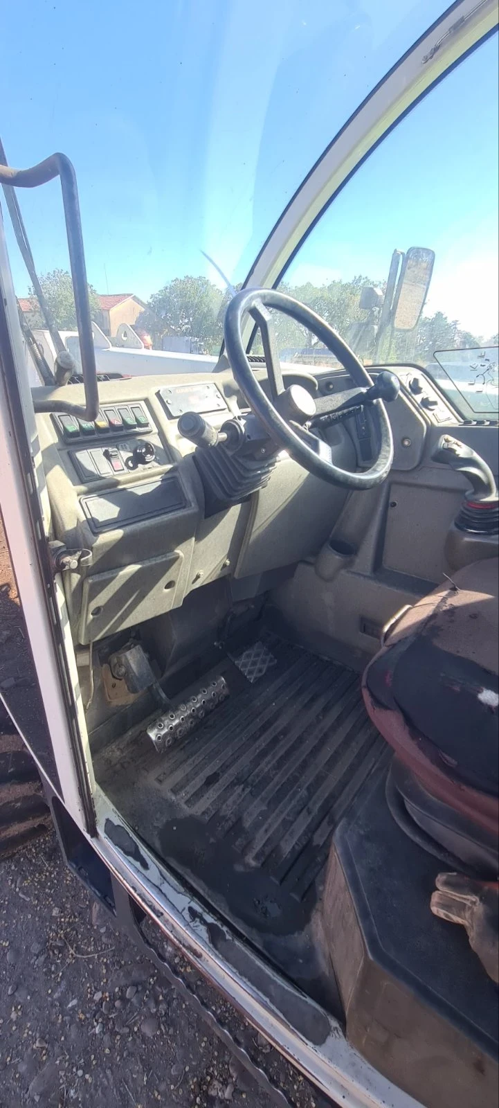 Телескопичен товарач Claas Тарго К70, снимка 4 - Селскостопанска техника - 55842410