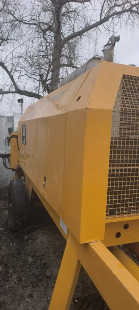 Бетон помпа Друга марка 1407D, снимка 1