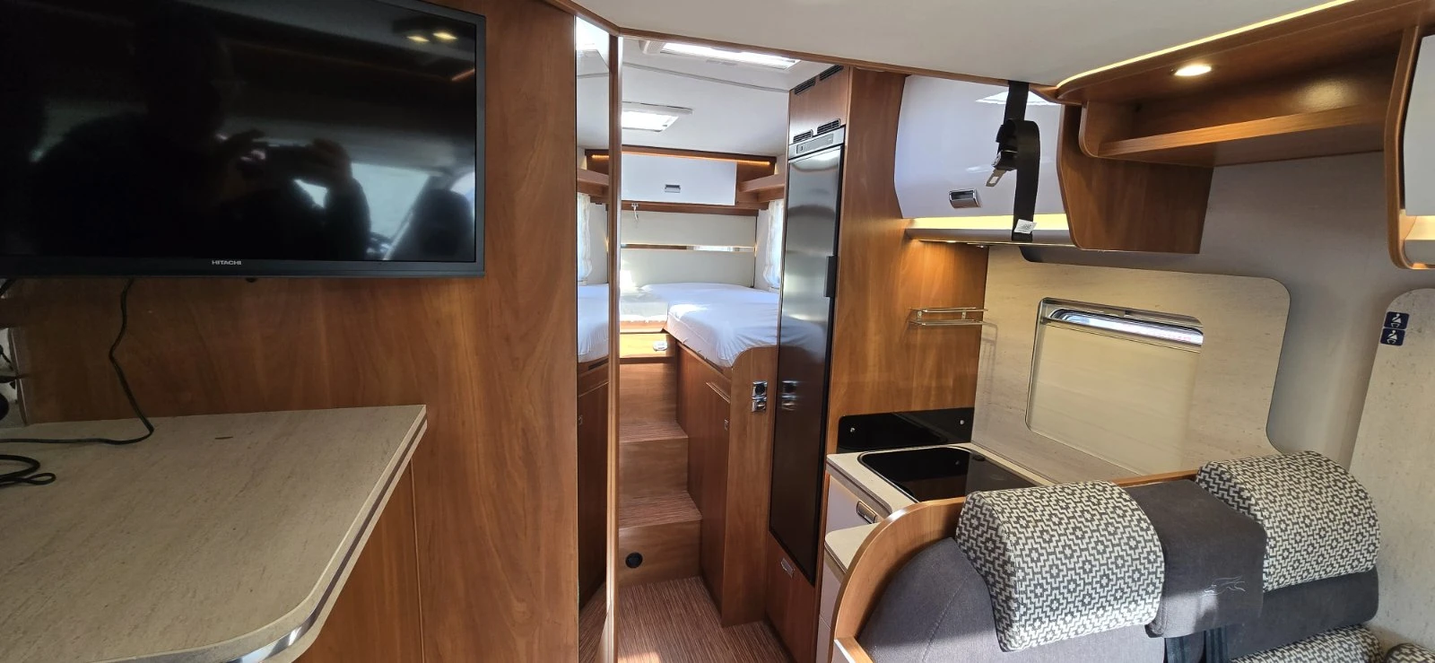 Кемпер Laika Kosmo Emblema 209, снимка 7 - Каравани и кемпери - 53811149