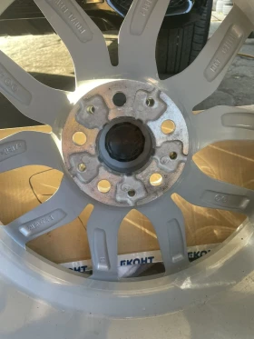 Гуми с джанти Pirelli 265/50R19, снимка 3