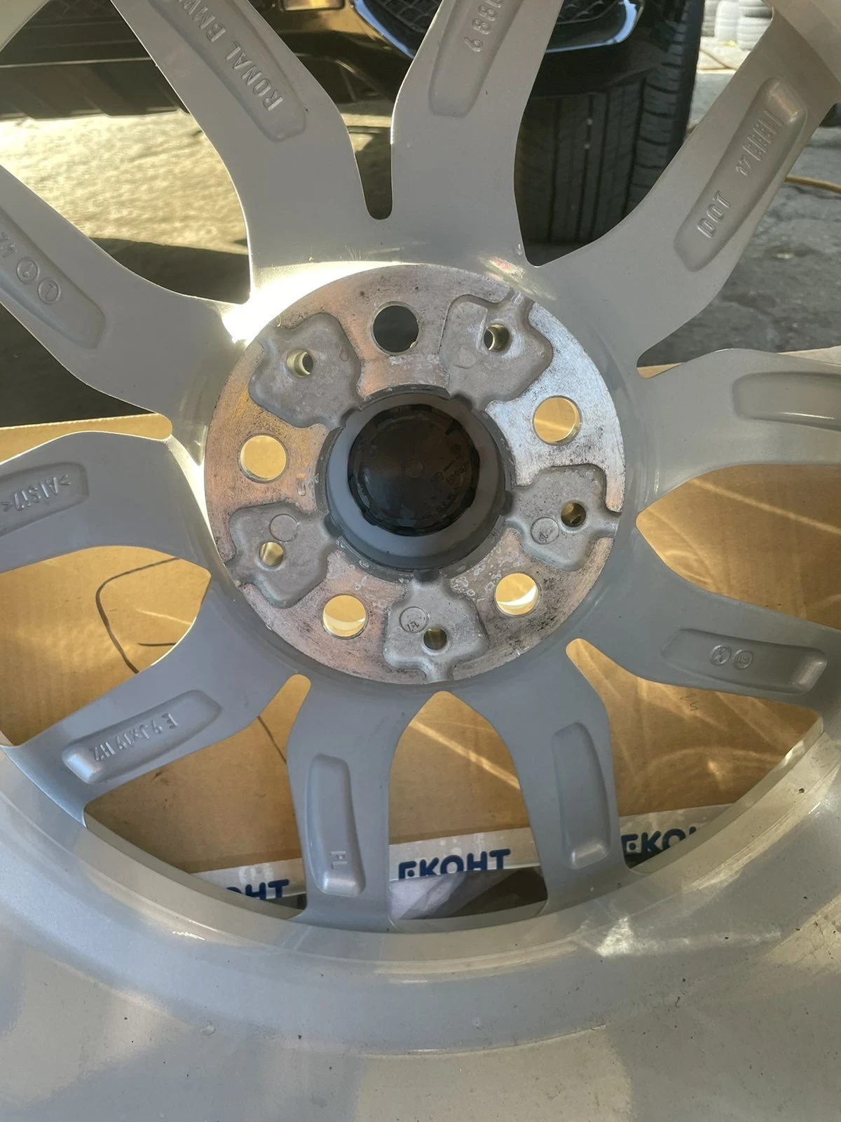 Гуми с джанти Pirelli 265/50R19, снимка 3 - Гуми и джанти - 55930593