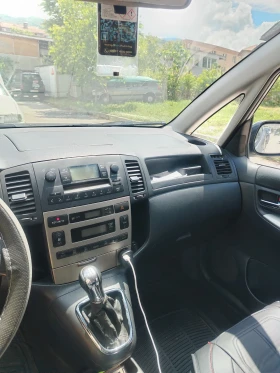 Toyota Corolla verso 2.0d4d  | Mobile.bg    11