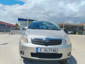  Toyota Corolla verso