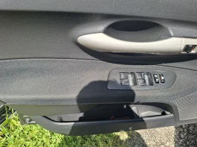 Toyota Auris 1.4 D4D. _90kc Автомат - 9000 лв. - 80560450 11