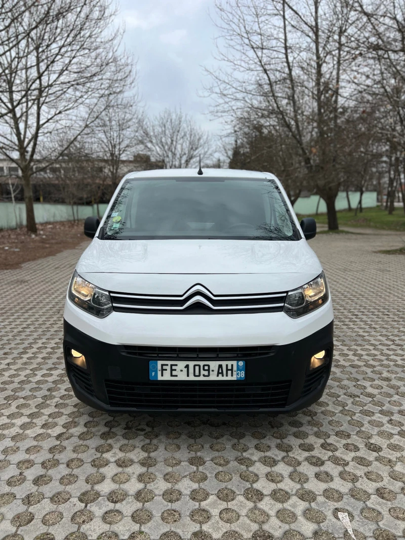 Citroen Berlingo 1.6hdi* NAVI* 2+ 1* , снимка 2 - Автомобили и джипове - 47493373