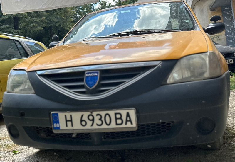 Dacia Logan, снимка 4 - Автомобили и джипове - 46414744