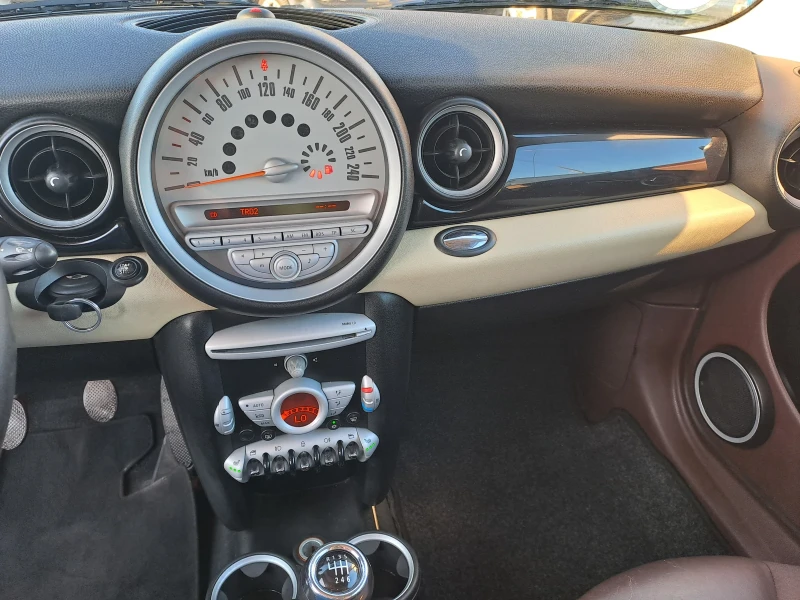 Mini Cooper 1, 6HDI, 6ск, CLUBMAN, снимка 14 - Автомобили и джипове - 47595388