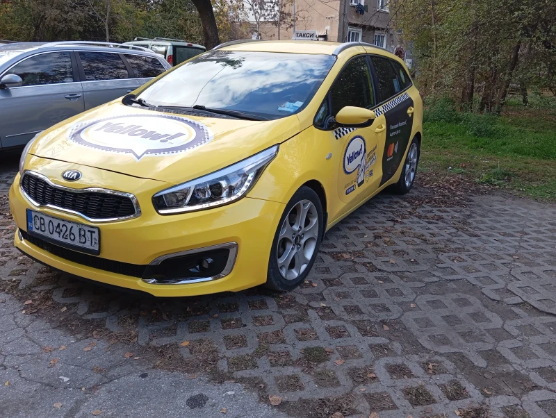 Kia Ceed, снимка 5 - Автомобили и джипове - 47894448