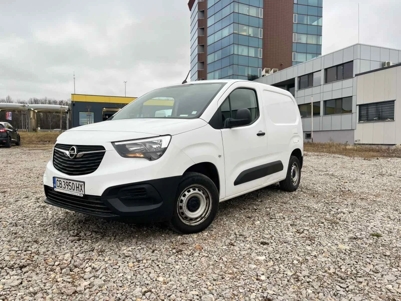 Opel Combo, снимка 2 - Автомобили и джипове - 48211781