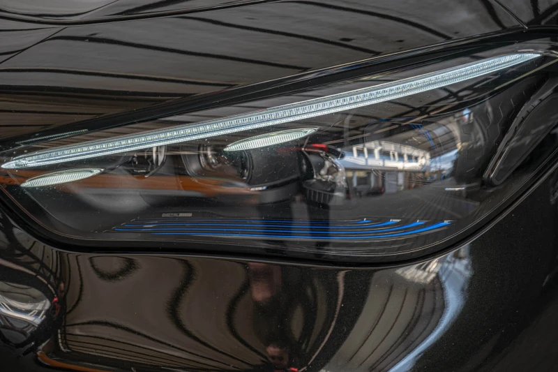 Mercedes-Benz CLE 300/4Matic/AMG Advance plus/Digital Light/Panorama, снимка 3 - Автомобили и джипове - 49682451