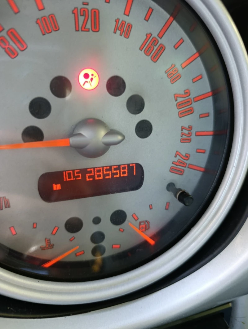 Mini Cooper, снимка 12 - Автомобили и джипове - 50670371