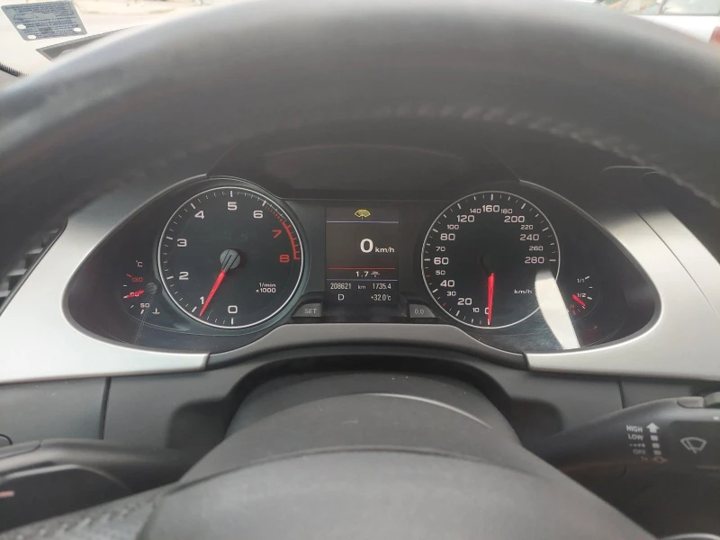 Audi A4 1.8, снимка 15 - Автомобили и джипове - 51202137