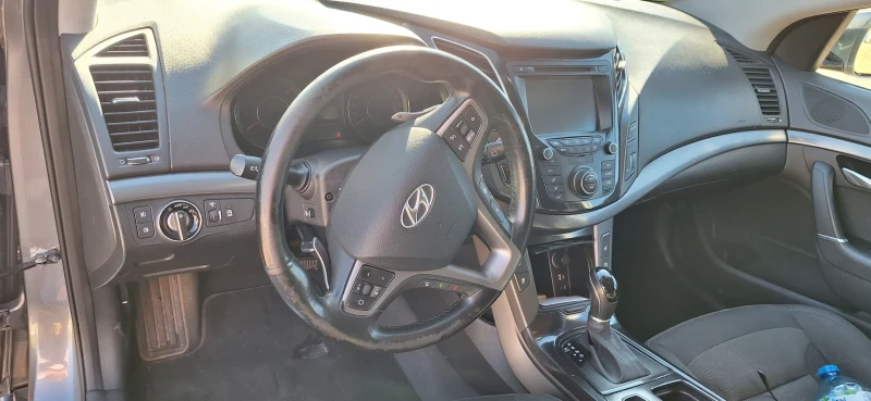 Hyundai I40 1, 7 CRDI , снимка 4 - Автомобили и джипове - 52432052