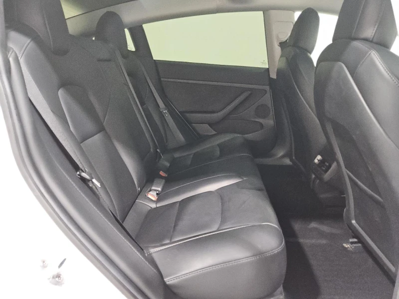 Tesla Model 3 AWD* AUTOPILOT* DISTRONIC* LANE ASSIST* 360* , снимка 10 - Автомобили и джипове - 52963741