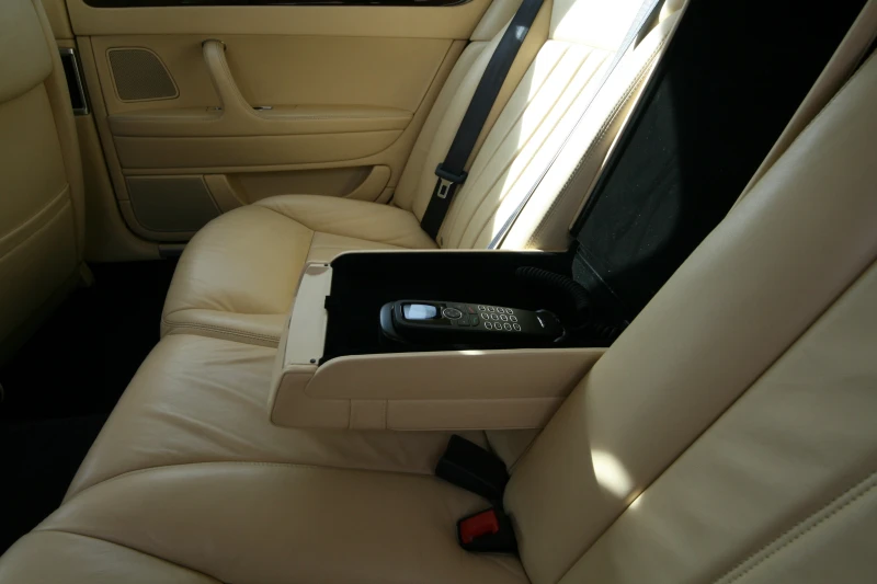 Bentley Continental  брониран B6, снимка 15 - Автомобили и джипове - 53094352