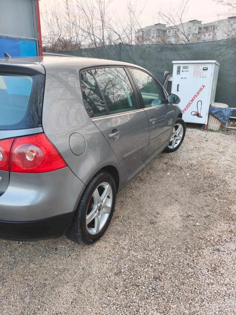 VW Golf, снимка 4 - Автомобили и джипове - 53188152