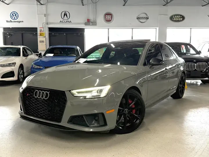 Audi S4 Technik* Carbon* Nardo Grey* Без инциденти