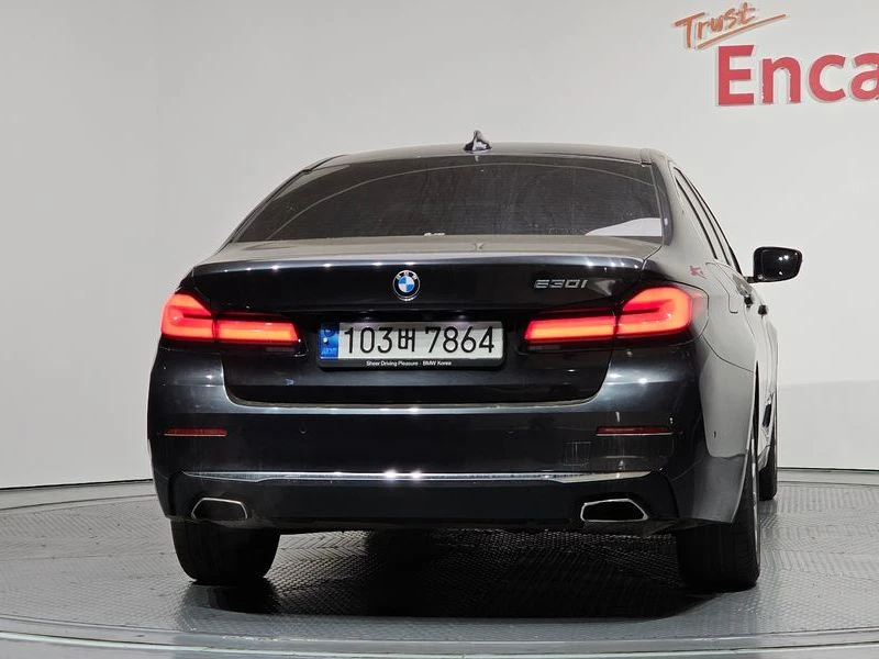 BMW 530 530i Luxury| 248к.с.| ВКЛ.ТЕХНОТЕСТ, снимка 4 - Автомобили и джипове - 55623090
