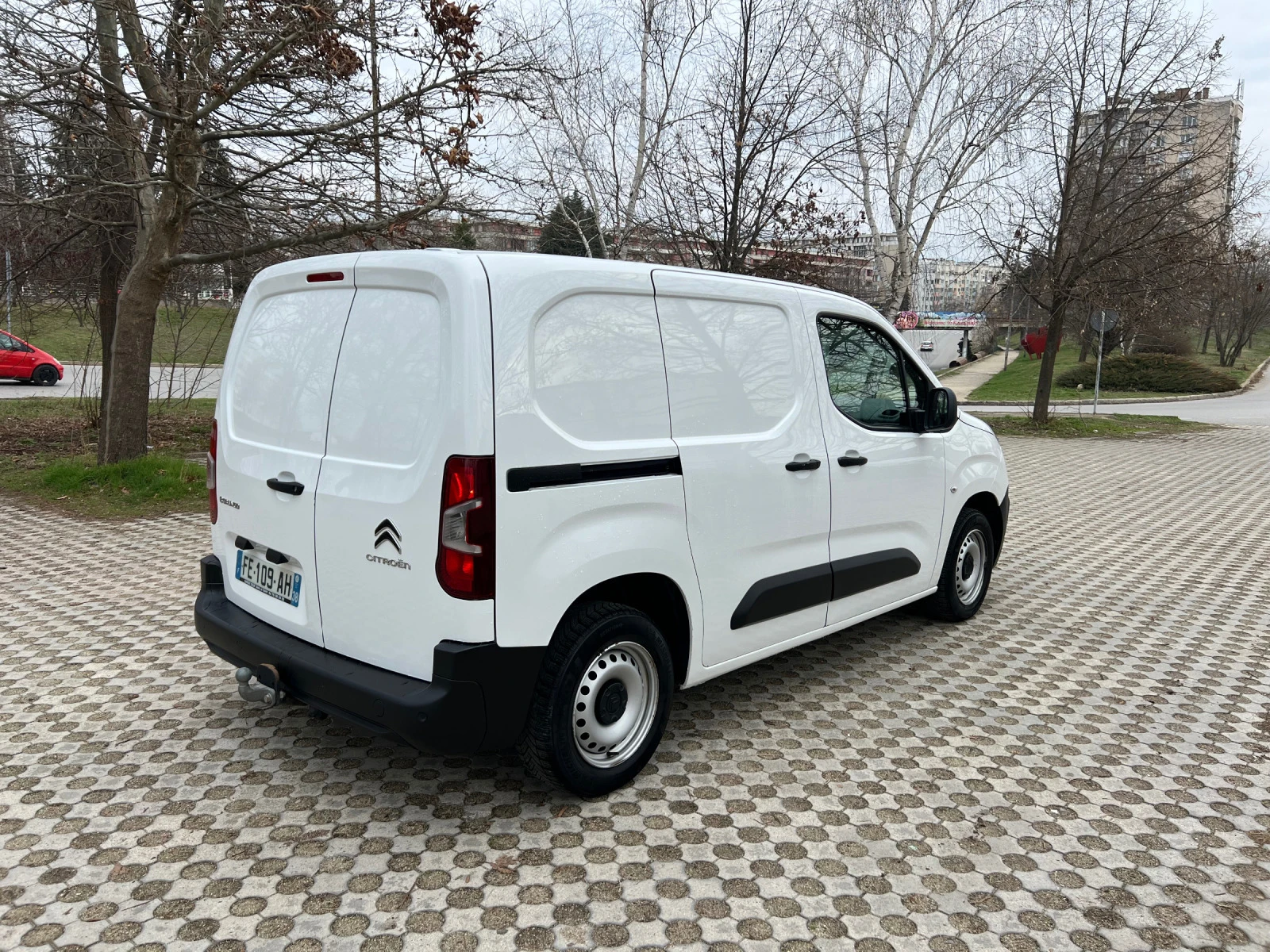 Citroen Berlingo 1.6hdi* NAVI* 2+ 1*  - изображение 4