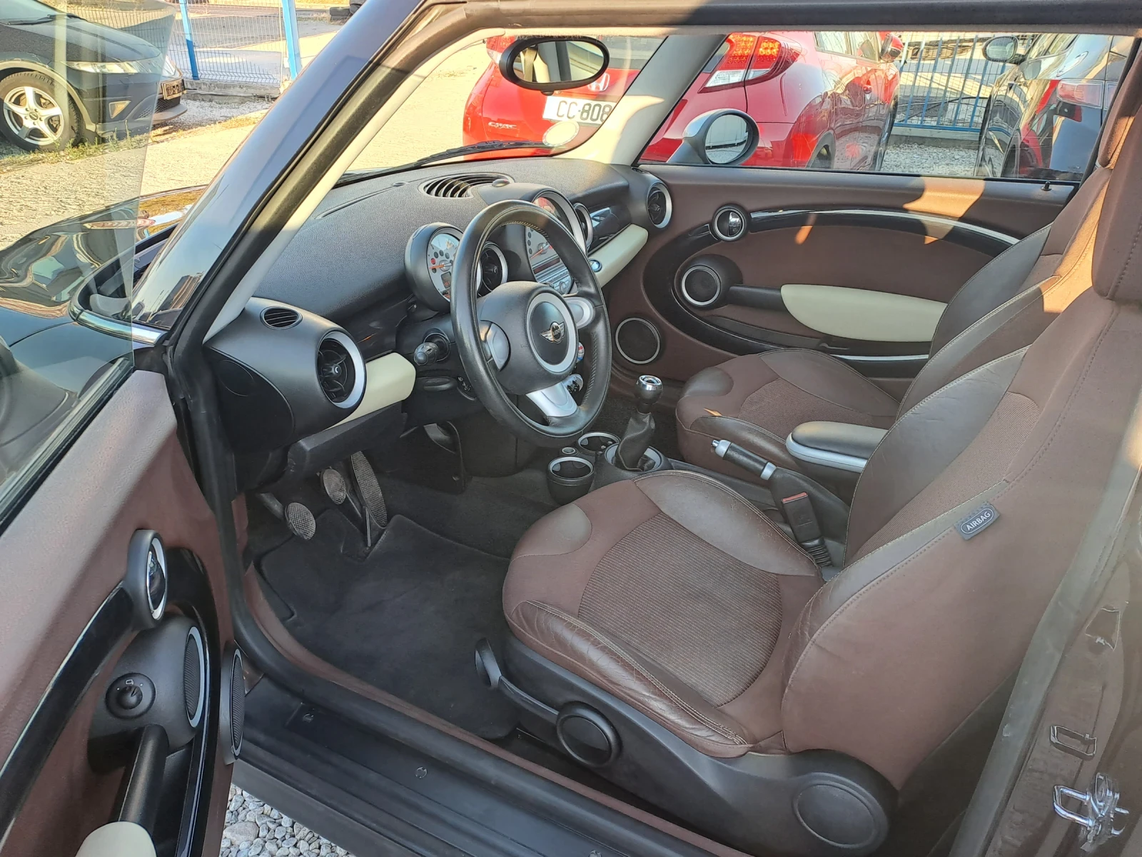 Mini Cooper 1, 6HDI, 6ск, CLUBMAN - изображение 7