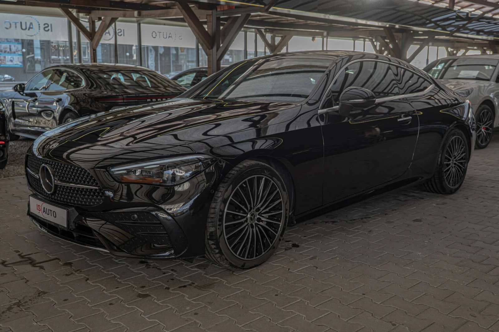 Mercedes-Benz CLE 300/4Matic/AMG Advance plus/Digital Light/Panorama | Mobile.bg   1